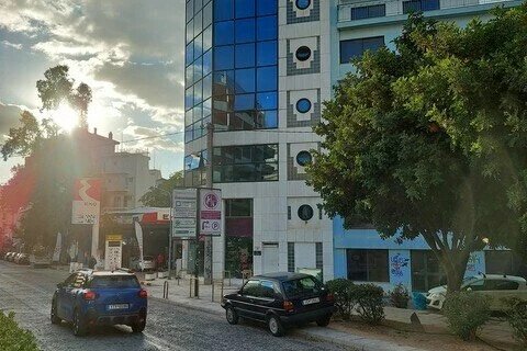 330m² Commercial property à Kaisariani, Greece No. 54191 2