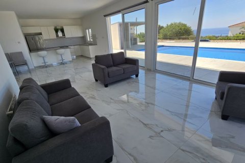 3 bedrooms Villa in Paphos, Cyprus No. 36752 2