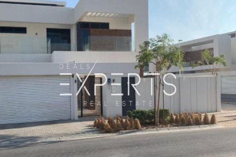 5 bedrooms Villa on the Yas Island, UAE No. 52759 5