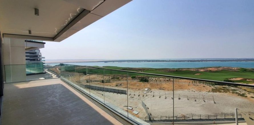 3 bedrooms Apartment on the Yas Island, UAE No. 6059