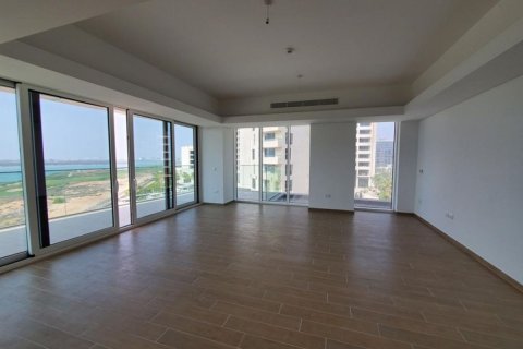 3 dormitorios Apartment en  Yas Island, UAE No. 6059 2