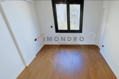 2+1 Appartement à Besiktas, Turkey No. 17083 11