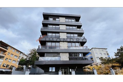 2+1 Apartment en Besiktas, Turkey No. 17083 1