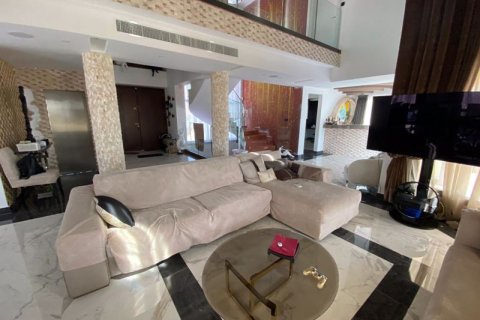 3 bedrooms Villa in Paphos, Cyprus No. 64858 4