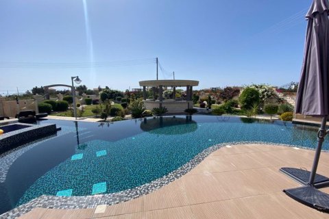 3 bedrooms Villa in Paphos, Cyprus No. 64858 2