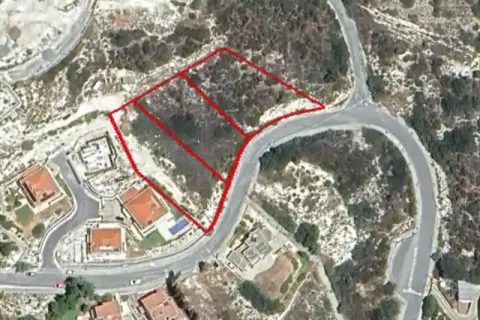 3284m² Land à Agios Tychonas, Cyprus No. 35964 1