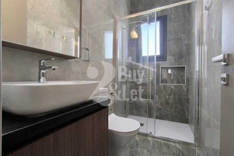 4 bedrooms Penthouse in Limassol, Cyprus No. 76605 8