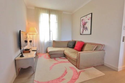 3 dormitorios Apartment en Antibes, France No. 75902 9