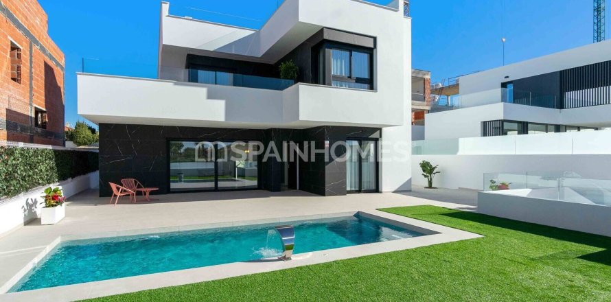 5 bedrooms Villa in Rojales, Spain No. 75897