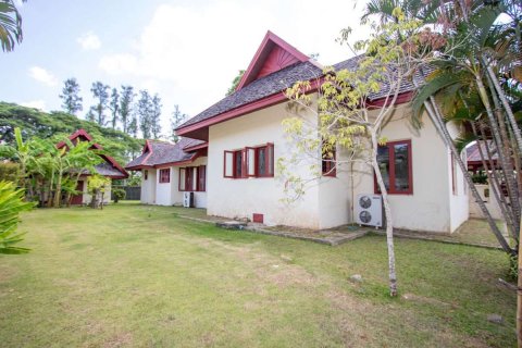 4 bedrooms House in Chiang Mai, Thailand No. 1307 11