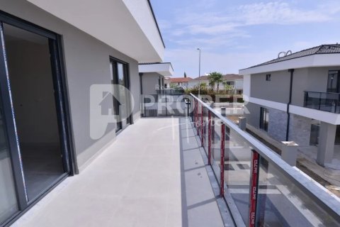 5 rooms Villa à Kemer, Turkey No. 13977 7