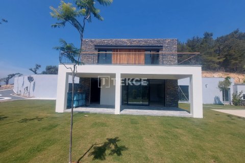 4+1 Villa in Bodrum, Turkey No. 14010 3