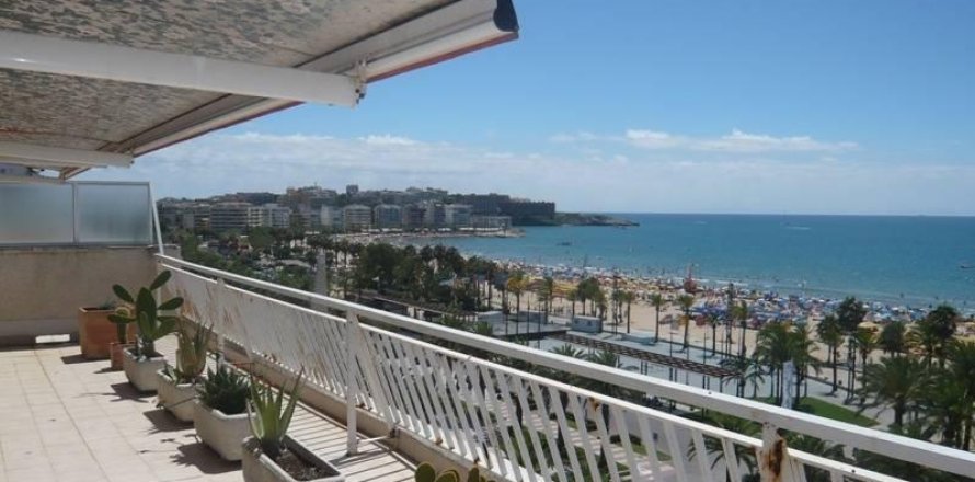 3 bedrooms Apartment in Salou, Spain No. 25191