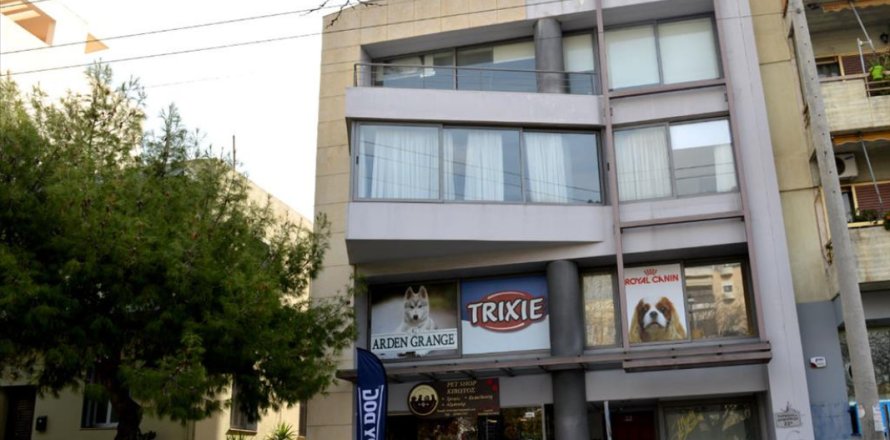 630m² Commercial property en Athens, Greece No. 49797