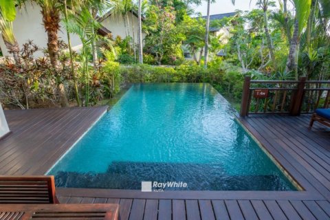 4 bedrooms Villa in South Kuta, Indonesia No. 23330 5