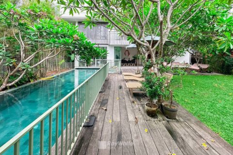 4 bedrooms Villa in Canggu, Indonesia No. 23380 10