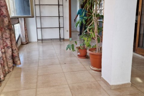 4 bedrooms Apartment in Alicante, Spain No. 27313 17