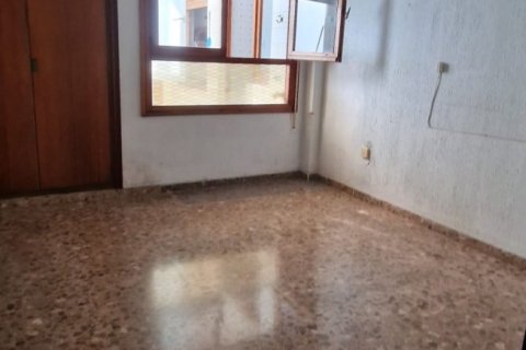 4 dormitorios Apartment en Alicante, Spain No. 27313 24