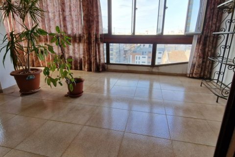 4 bedrooms Apartment in Alicante, Spain No. 27313 30