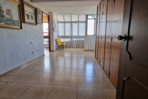 4 bedrooms Apartment in Alicante, Spain No. 27313 14