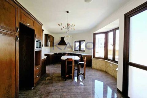 4 bedrooms House in Ypsonas, Cyprus No. 63440 2