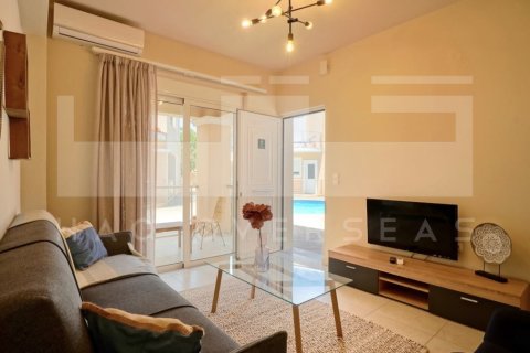 2 dormitorios Apartment en Crete, Greece No. 24361 3