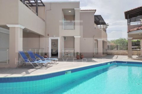 2 dormitorios Apartment en Crete, Greece No. 24361 1