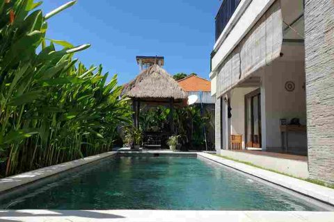 3 bedrooms Villa in Kerobokan, Indonesia No. 23473 3