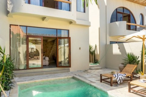 2 bedrooms Villa in Canggu, Indonesia No. 23472 1