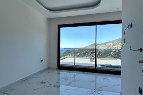 Вилла с 4 комнатами в Аланья, Турция №92495 16