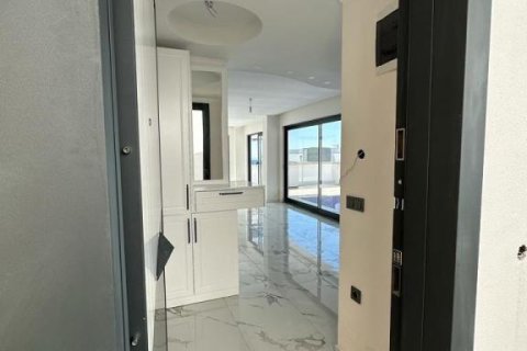 Вилла с 4 комнатами в Аланья, Турция №92495 24