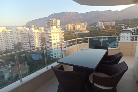 3+1 Apartment in Mahmutlar, Turkey No. 12294 14