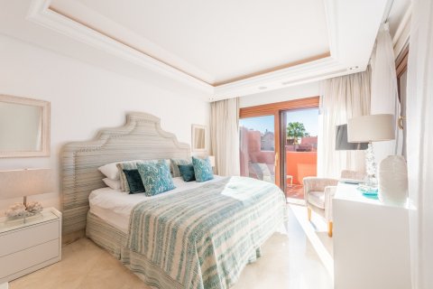 3 chambres Duplex à Estepona, Spain No. 27319 15