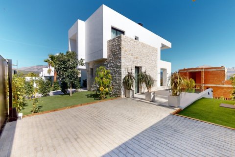 3 bedrooms Villa in Polop, Spain No. 27298 2