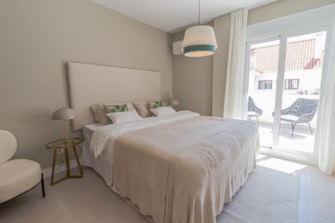 3 dormitorios Apartment en Nueva Andalucía, Spain No. 27360 11