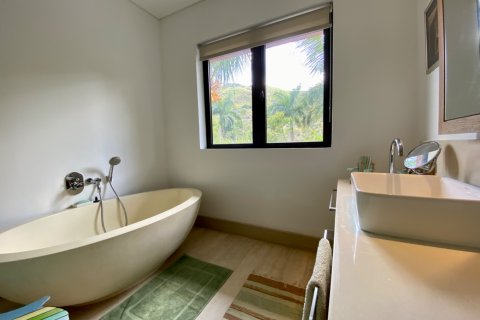 3 bedrooms Duplex in Riviere Noire, Mauritius No. 60834 7