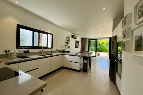 5 bedrooms Villa in Tamarin, Mauritius No. 60848 3