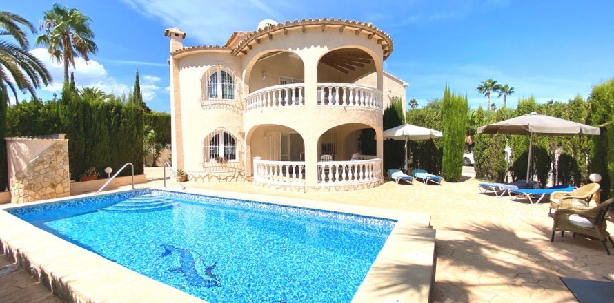 6 dormitorios Villa en Calpe, Spain No. 26275