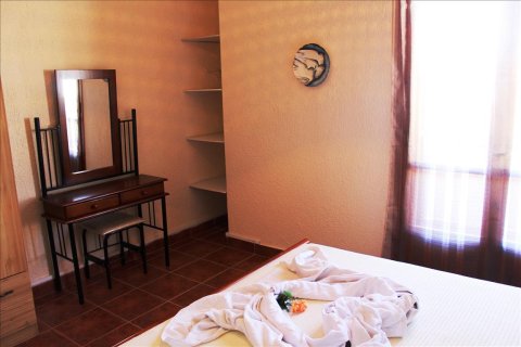 270m² Hotel en Agios Nikolaos, Greece No. 59069 11