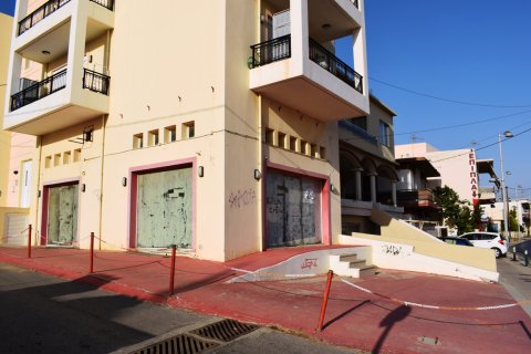 200m² Commercial property à Rethymno, Greece No. 59092 2