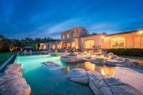 5 dormitorios Villa en Chateauneuf-Grasse, France No. 67228 28