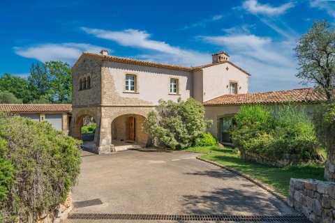 5 dormitorios Villa en Chateauneuf-Grasse, France No. 67228 25