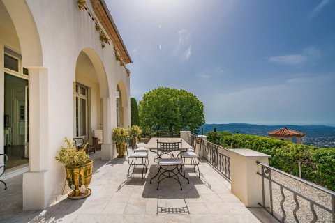 7 bedrooms Villa in Grasse, France No. 67237 9