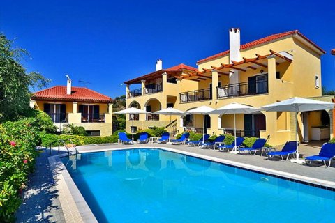 450m² Hotel in Zakynthos, Greece No. 49282 2