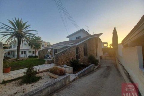 3 bedrooms Villa in Pyla, Cyprus No. 40037 2