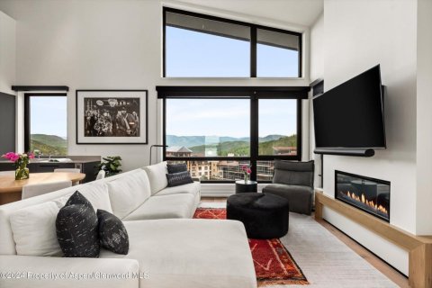 3 dormitorios Condominio  en Snowmass Village, USA No. 62180 17