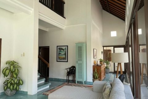 4 bedrooms Villa in Denpasar, Indonesia No. 23491 8