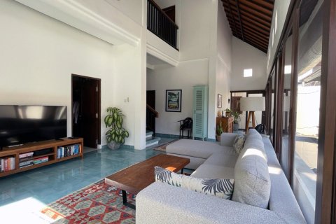 4 bedrooms Villa in Denpasar, Indonesia No. 23491 3