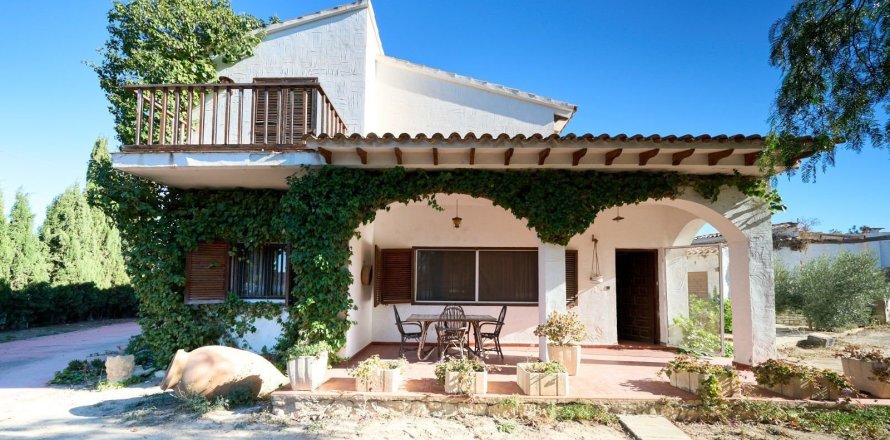 5 bedrooms Villa in Busot, Spain No. 26937