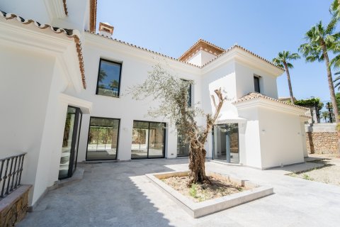 6 chambres Villa à Marbella, Spain No. 26996 3